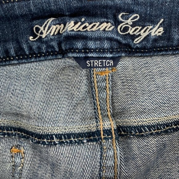 American Eagle Cutoff Jean Shorts Sz 10 Step Hem Denim Stretch Medium Wash Whisk - Picture 4 of 9